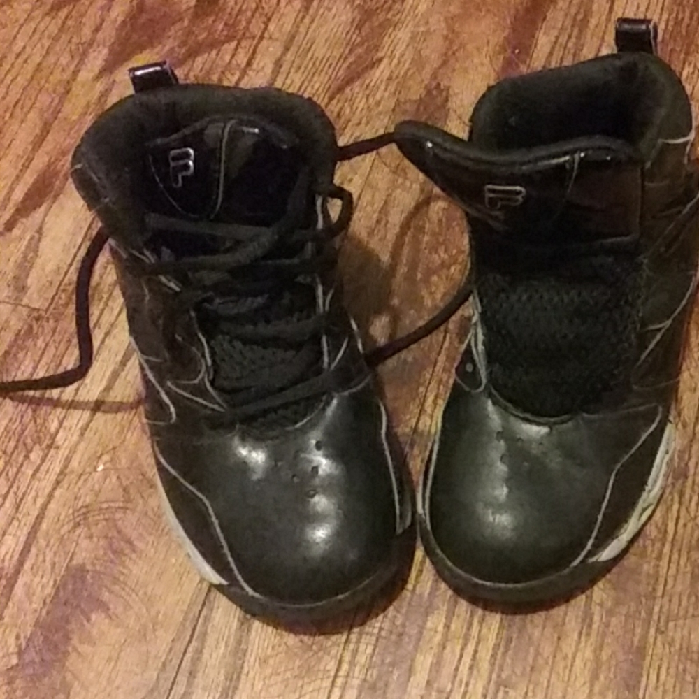 Boy's Sneakers